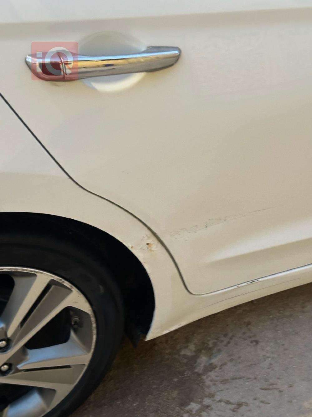 هیوندای ئەلەنترا